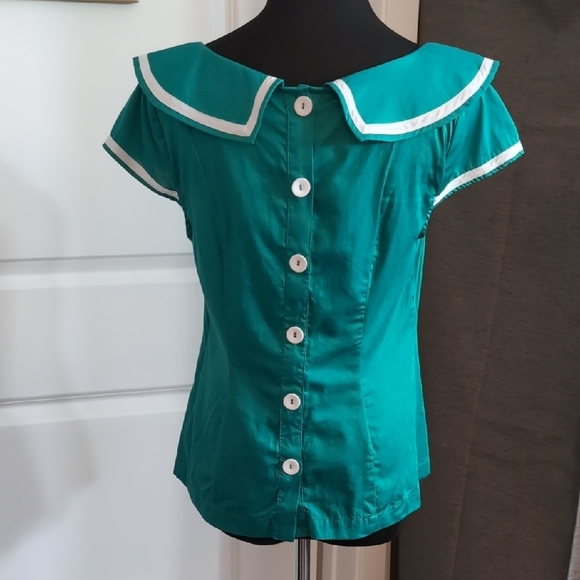 ModCloth Aye Aye on the Prize Emerald Green Sailor Top With Buttons NWOT - Picture 4 of 9